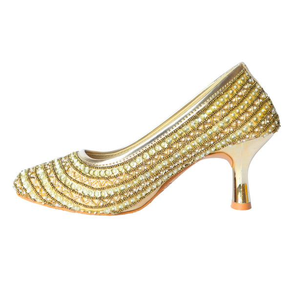 Golden Jutti with heel