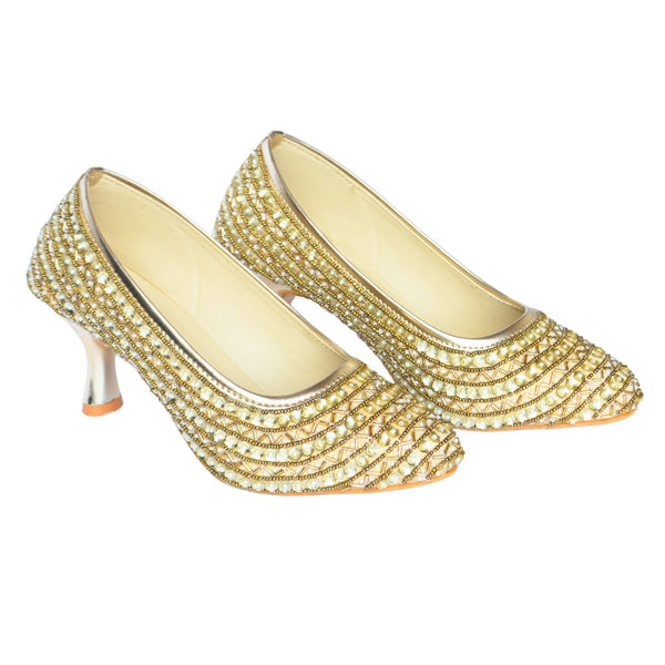 Golden Jutti with heel