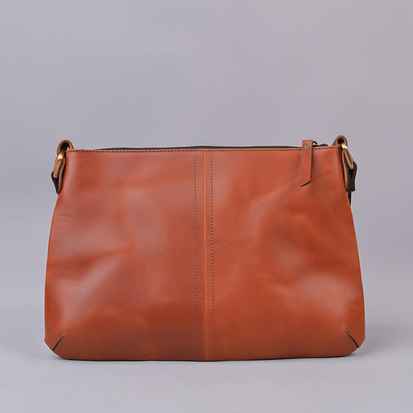 Unisex Classic Tan Leather Messenger Bag